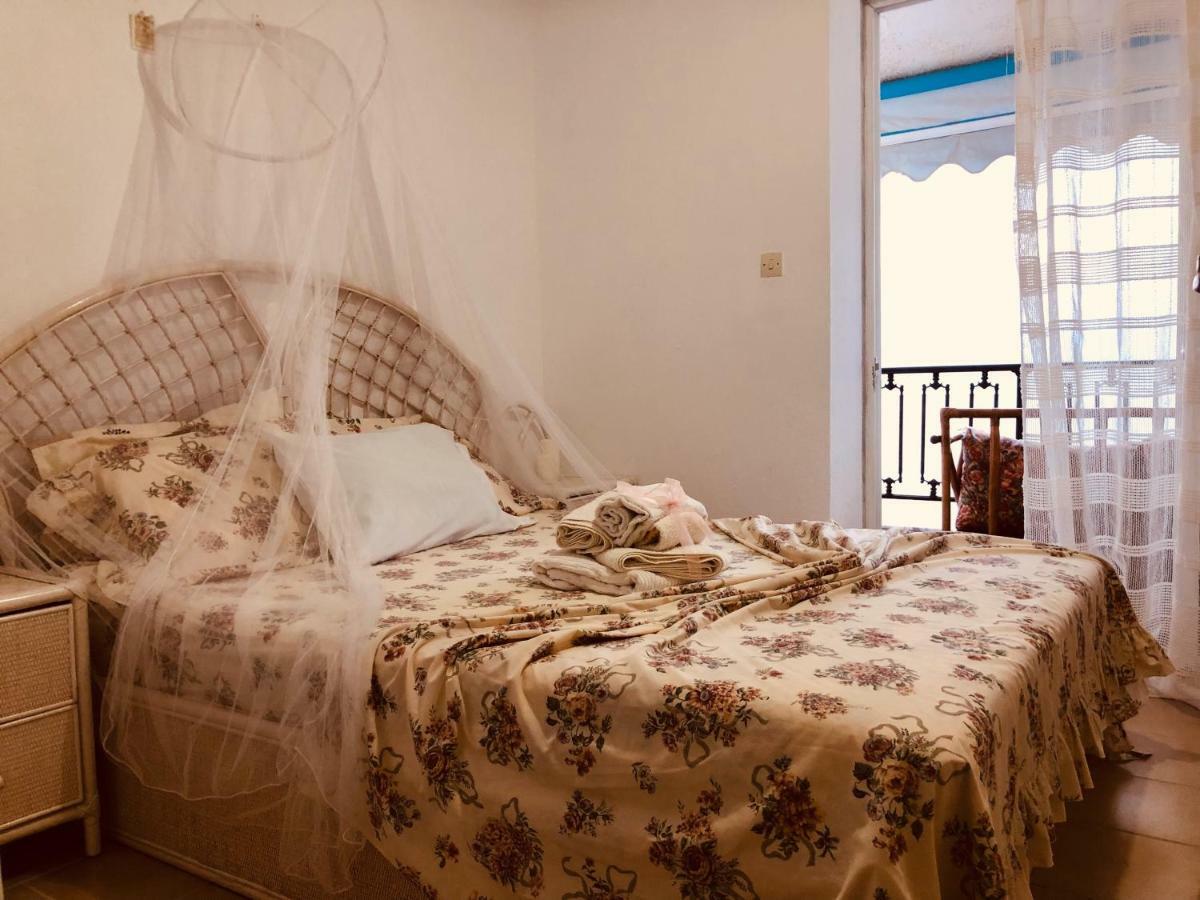 Seafront Maisonette in Fourka Extérieur photo